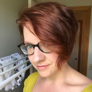Meet your Posher, Virginia
